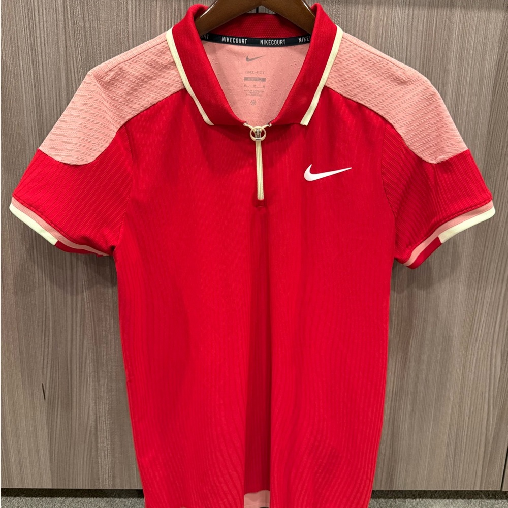 🚨Nike Court Tennis Tee - 2024 Australian Open🚨